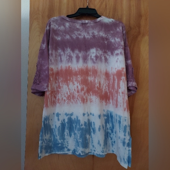 Tye dye top - Picture 6 of 6